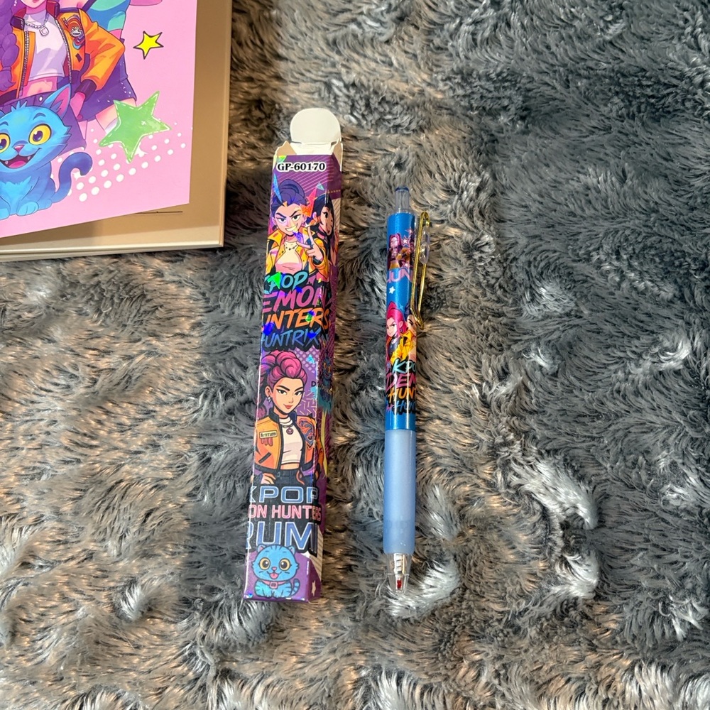K Pop Bundle - Picture 9 of 10